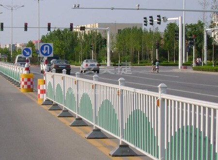 护栏 (1).jpg